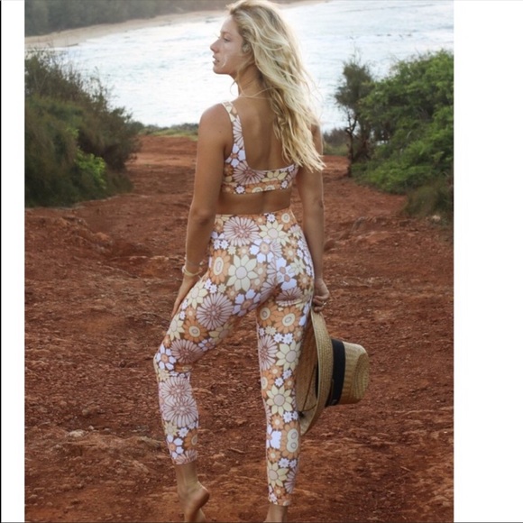 Kavala Collective Flower Power Legging - Picture 4 of 9